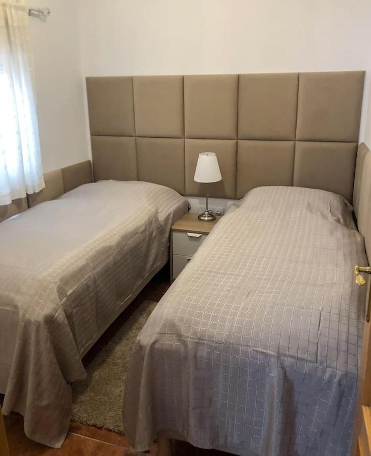 Apartment 41 Calle Espronceda